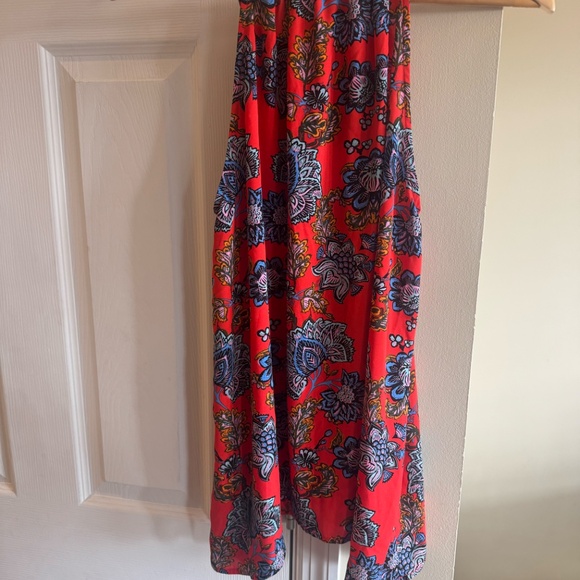 The Collective Concepts Krissa Keyhole Halter Top – Size M – Like New - Picture 3 of 3